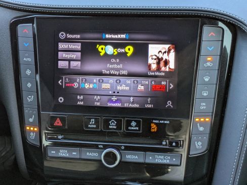 Used 2023 INFINITI QX55 Essential image 19