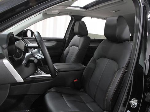 Certified 2025 MAZDA CX-90 3.3 Turbo w/ Preferred Package image 5