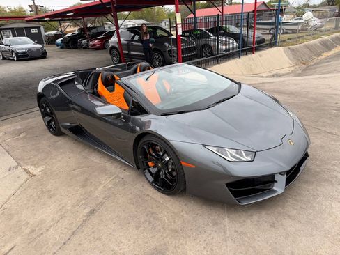 Used 2019 Lamborghini Huracan LP 580-2 image 33