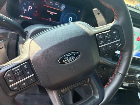 Used 2025 Ford F150 Raptor AWD/4WD image 19