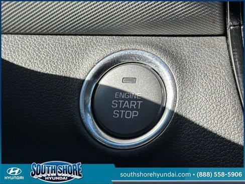 Used 2020 Hyundai Ioniq SE image 26