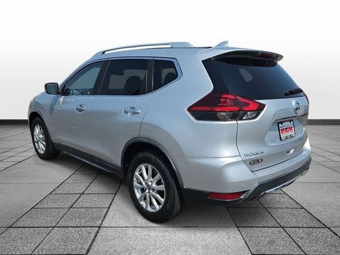 Used 2020 Nissan Rogue SV AWD/4WD image 7