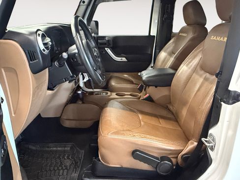 Used 2014 Jeep Wrangler Sahara w/ Trailer Tow Group AWD/4WD image 22