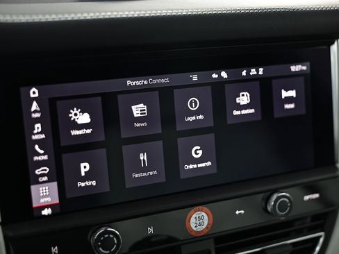 New 2026 Porsche Macan image 39