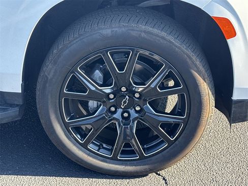 Used 2023 Chevrolet Tahoe RST w/ Luxury Package image 12