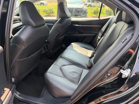 Used 2023 Toyota Camry XSE FWD image 20