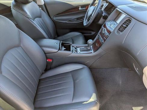 Used 2017 INFINITI QX50 AWD w/ Deluxe Touring Package image 22