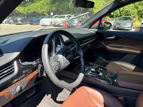 Used 2018 Audi Q7 3.0T Premium Plus AWD/4WD image 18