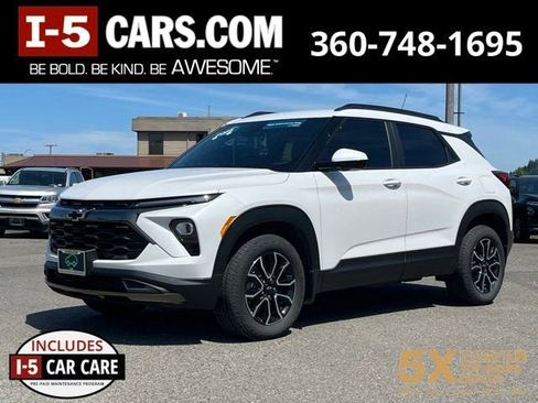 Used 2025 Chevrolet TrailBlazer ACTIV w/ Convenience Package AWD/4WD image 1