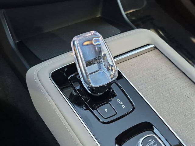 Certified 2026 Volvo XC90 B6 Plus AWD/4WD image 20