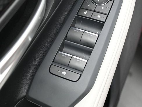 Certified 2026 Toyota Grand Highlander MAX Platinum image 13