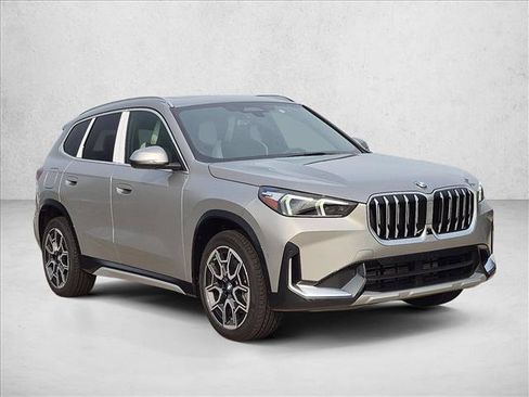 New 2027 BMW X1 xDrive28i AWD/4WD image 7
