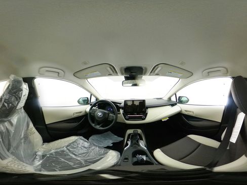 New 2026 Toyota Corolla LE image 33