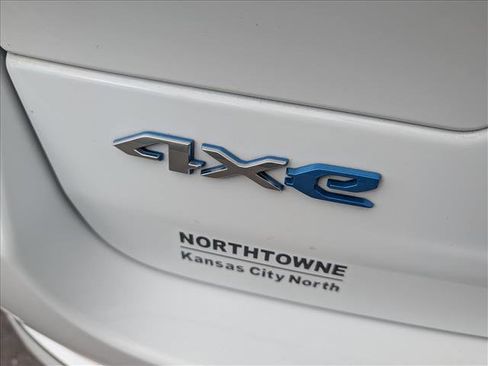 Used 2023 Jeep Grand Cherokee Summit w/ Advanced Protech Group IV AWD/4WD image 22