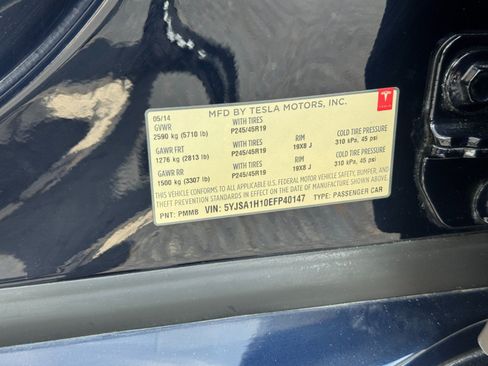Used 2014 Tesla Model S 85 RWD image 41