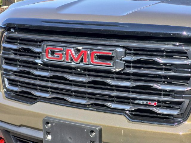 Used 2024 GMC Acadia AT4 AWD/4WD image 24