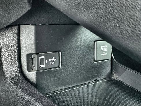 Used 2021 Honda Civic Sport image 23