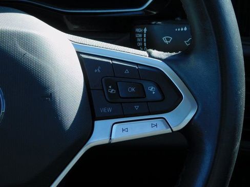 Used 2024 Volkswagen Jetta SE image 16