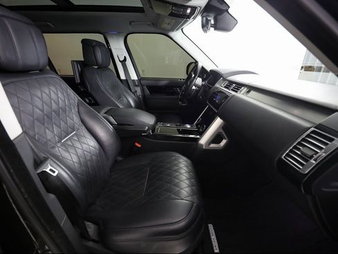 Used 2022 Land Rover Range Rover LWB SV Autobiography image 10