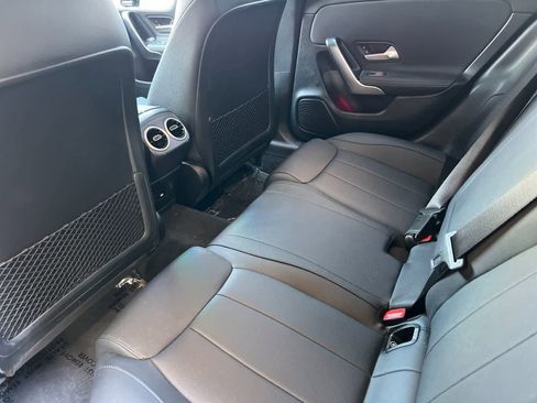 Used 2025 Mercedes-Benz CLA 250 image 5