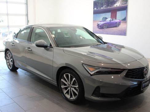 New 2026 Acura Integra image 2