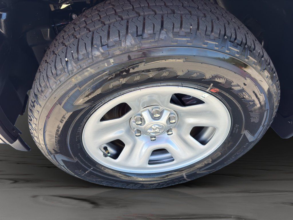 Used 2026 RAM 1500 Tradesman AWD/4WD image 13