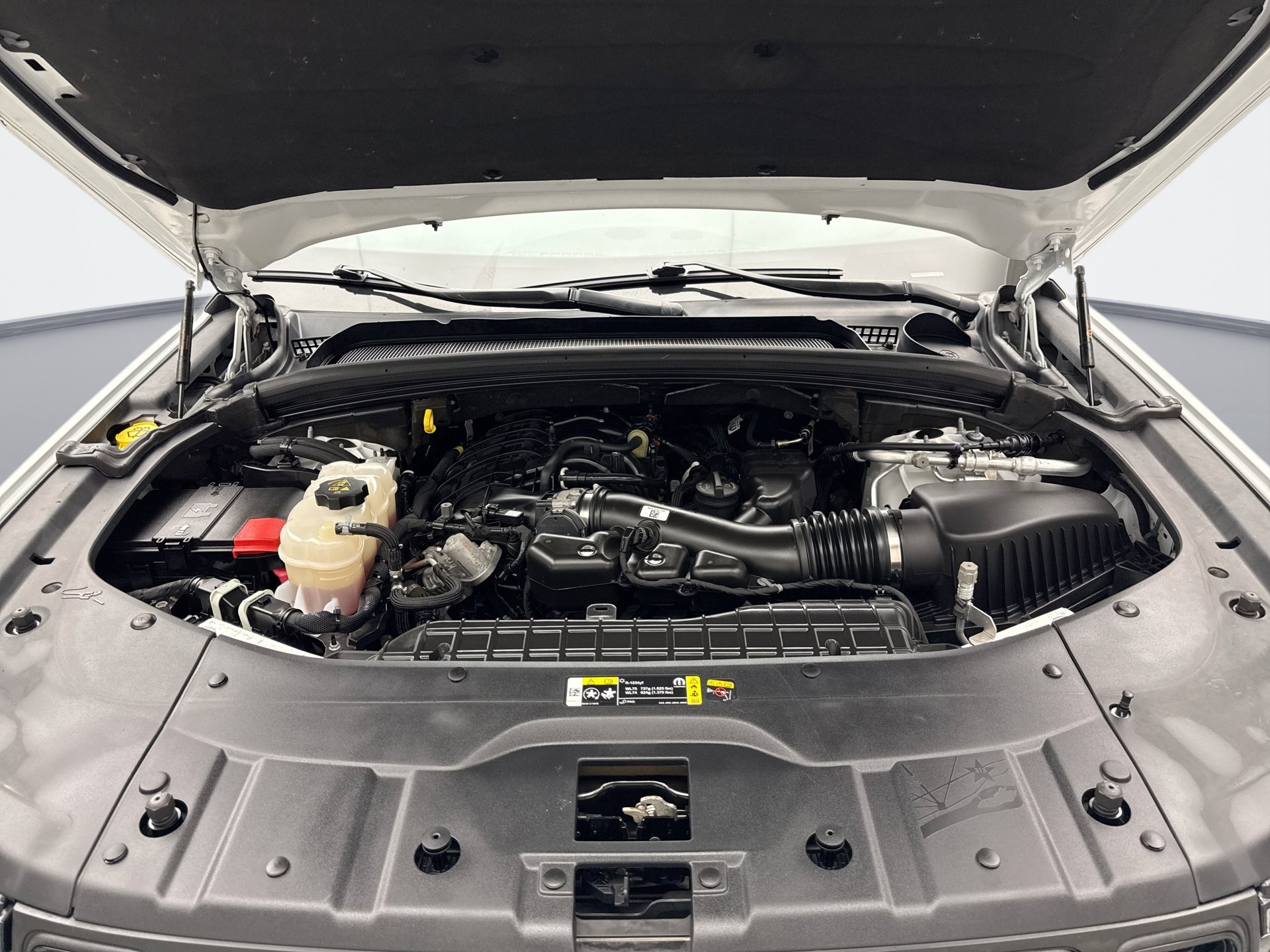 Used 2023 Jeep Grand Cherokee Altitude AWD/4WD image 27