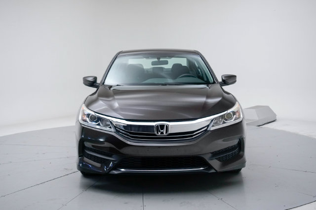 Used 2017 Honda Accord LX image 8