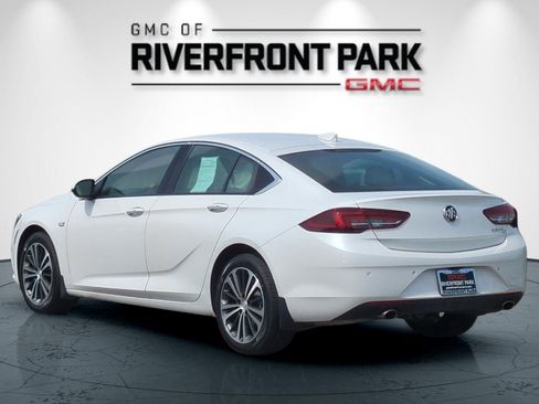 Used 2019 Buick Regal Preferred w/ Driver Confidence Package I AWD/4WD image 5