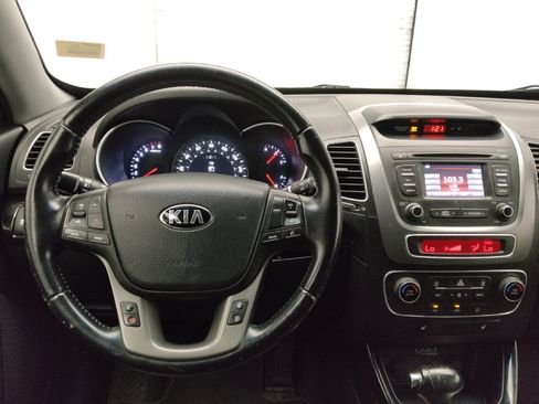 Used 2014 Kia Sorento LX w/ Premium Package AWD/4WD image 22