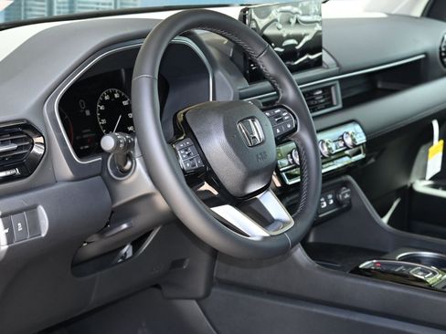 New 2026 Honda Pilot EX-L image 15