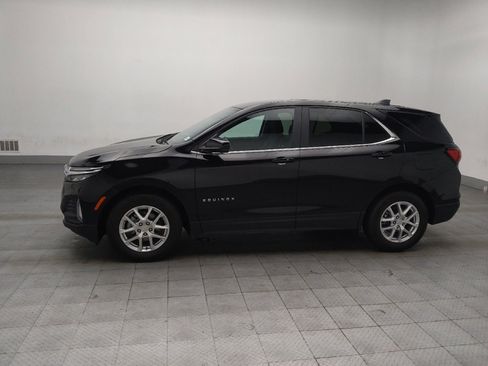 Used 2024 Chevrolet Equinox LT image 2