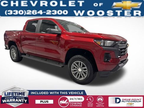 Used 2024 Chevrolet Colorado LT w/ LT Convenience Package II image 11