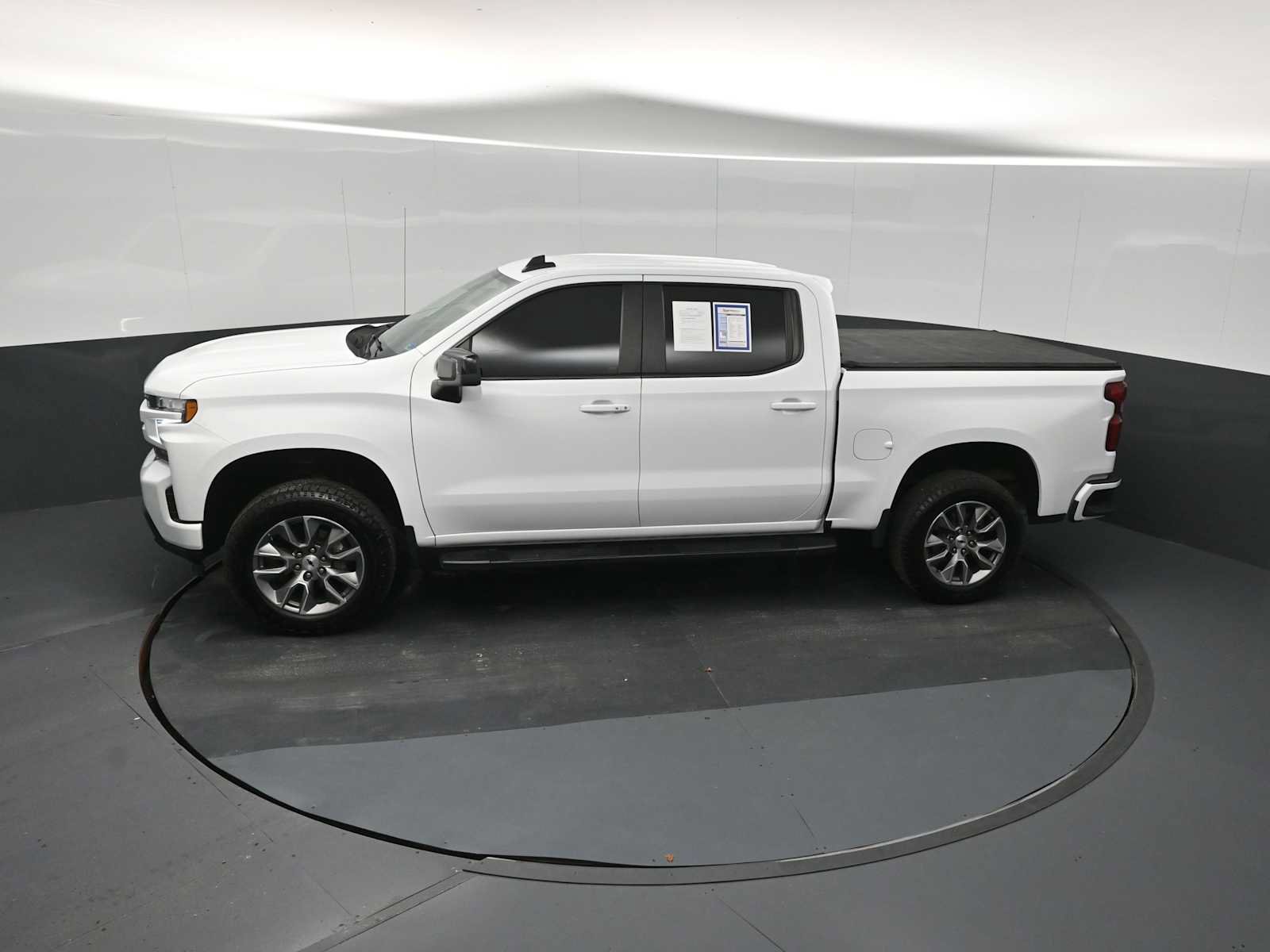 Used 2021 Chevrolet Silverado 1500 RST AWD/4WD image 13