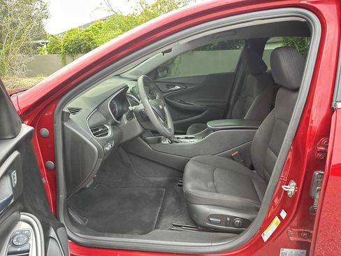 Certified 2023 Chevrolet Malibu LT FWD image 2