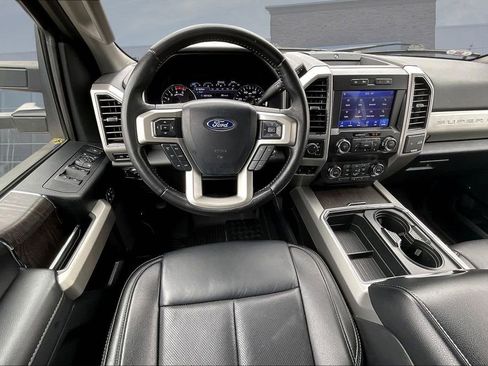 Certified 2021 Ford F450 Lariat w/ Lariat Ultimate Package image 9