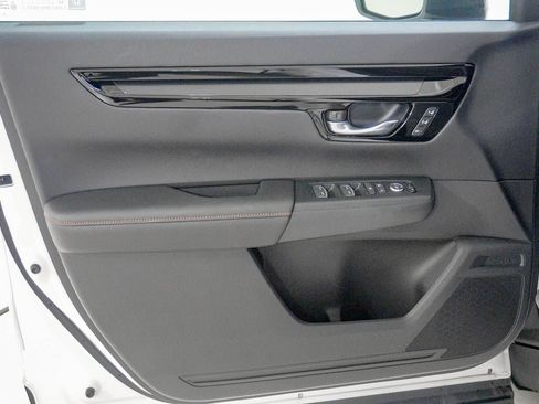 Used 2026 Honda CR-V Sport Touring image 17