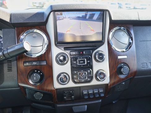 Used 2014 Ford F350 Lariat w/ Lariat Ultimate Package image 22