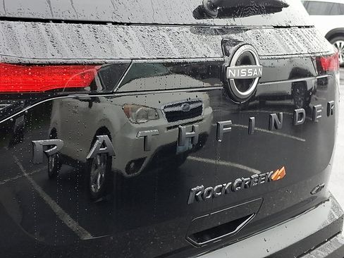 New 2025 Nissan Pathfinder Rock Creek image 11