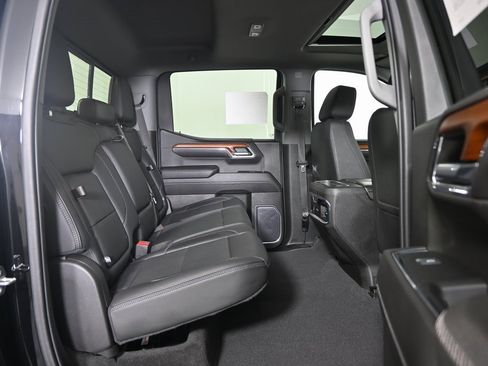 Used 2023 GMC Sierra 1500 Denali w/ Denali Reserve Package image 17