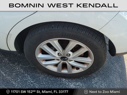 Used 2019 Kia Soul + image 6