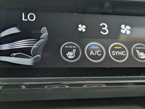 New 2026 Genesis G70 2.5T RWD image 20