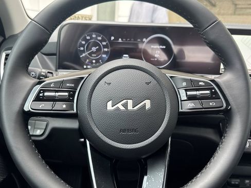 New 2026 Kia Seltos EX FWD image 24
