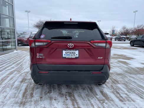 Used 2023 Toyota RAV4 XLE image 6