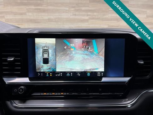 Used 2023 Chevrolet Silverado 1500 High Country image 9