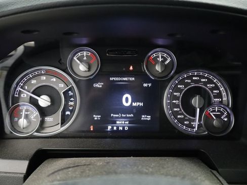 Used 2018 RAM 3500 Laramie Longhorn AWD/4WD image 25