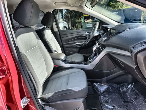 Used 2014 Ford Escape SE w/ Equipment Group 201A image 14