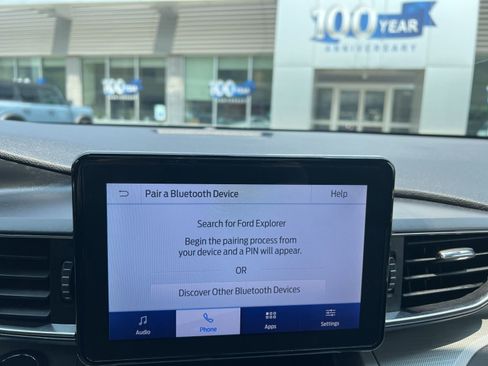 Used 2022 Ford Explorer XLT w/ Equipment Group 202A image 32