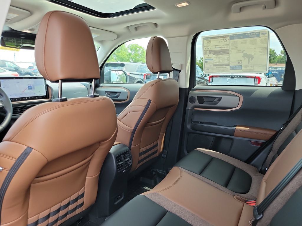 New 2026 Ford Bronco Sport Outer Banks w/ Outer Banks Tech Package+ AWD/4WD image 16