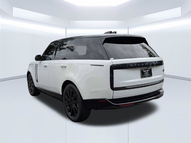 Used 2023 Land Rover Range Rover SE AWD/4WD image 6
